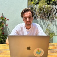 Simple Analytics Employee Iron Brands's profile photo
