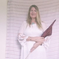 Laura Benefield Email