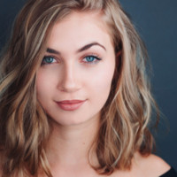 Elle Kenwood Email & Phone Number