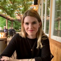 Lindsey Leonhardi Email & Phone Number