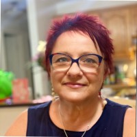 Commission scolaire de la Pointe-de-l'Île Employee Claire Gagnon's profile photo