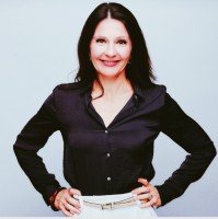 Maverick Hotels and Restaurants Employee Sarah Becker's profile photo