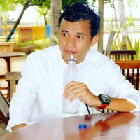 Henra Prastiawan Email