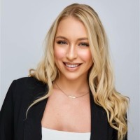 Axos Bank Employee Hannah Murphy's profile photo