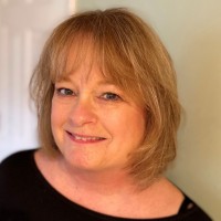 Suzanne Hammer Email & Phone Number