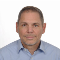 Lars Schubert Email