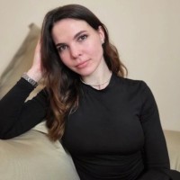 Evelina Bodnar Email
