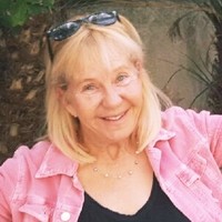 Shelly Sharp Email & Phone Number