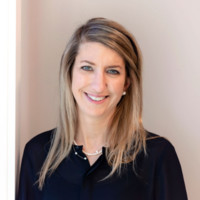 Stefanie Wilcox Email & Phone Number