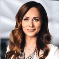 Fitch Group, Inc. Employee Julia Bartlett's profile photo