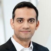 Lightmatter Employee Ritesh Jain's profile photo