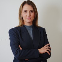 Johanna Uthe Email