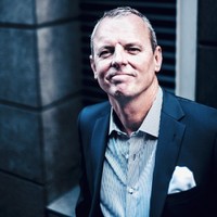 Damian Gelle Email & Phone Number