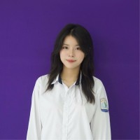 SignalDeck Employee Vy Nguyen's profile photo