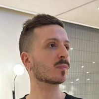 EasyControl Employee Damian Lee's profile photo