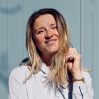 Mercedes-Benz Group Services Madrid Employee Jennie Johansson's profile photo
