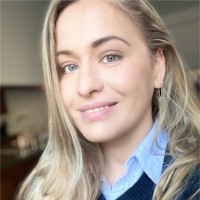 Dee Lewis Email & Phone Number