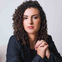 EVCOMX Employee Mariane Rocha's profile photo