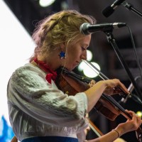 Holly Robbins Email & Phone Number