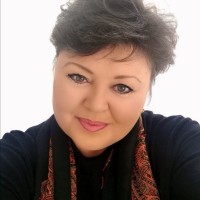 Amanda de Beer Email