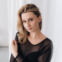 Diana Nikolaeva Email