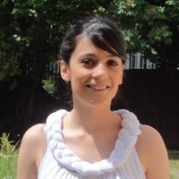 Julie Avril Email