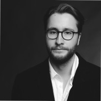 Oskar Ulups Email