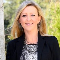 Residential Real Estate Employee Mandy Roberts's profile photo