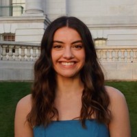 Lindsey Knuth Email