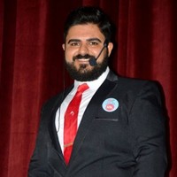Yotta Games（友塔游戏） Employee Andrew Deeb's profile photo