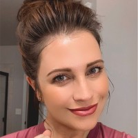 Amber Armstrong Email