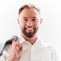 Lukas Decker Email & Phone Number
