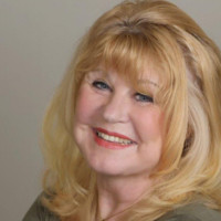 Emerald Consulting, Inc Employee Maureen Diem's profile photo