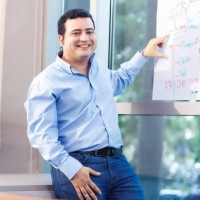 MavenNext Employee Cesar Perez's profile photo
