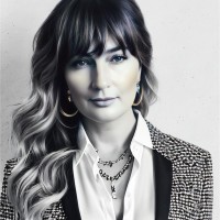 U.S. Venture, Inc. Employee Angela Schuchart Pedroso's profile photo