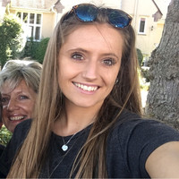 ZURU Edge Employee Holly Brown's profile photo