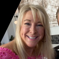 Verizon Employee Robin Stine's profile photo