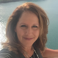 Huber & Associates, Inc. Employee Suzie Lidstrom's profile photo