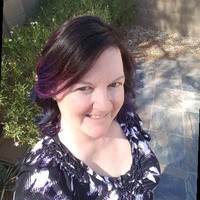 Western Trailer Employee Terri Yost's profile photo