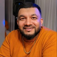 Vinnie Singh Email & Phone Number