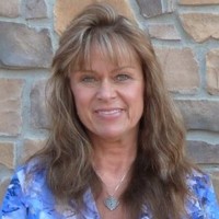 Bette Robertson Email & Phone Number