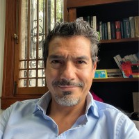 Oscar Flores Email