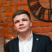 SIMPLE Employee Alexander Andreev's profile photo
