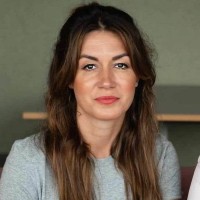 Žaneta Slámová Email