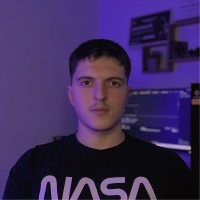 Arian Tërshnjaku Email