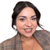 Vanessa P. Email