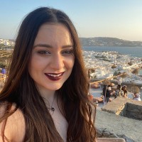 LitStack Employee Jess Reincke's profile photo