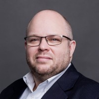 Euan McLeod Email