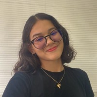 Laura Oliveira Email