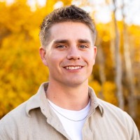 Ian Vanwagoner Email & Phone Number